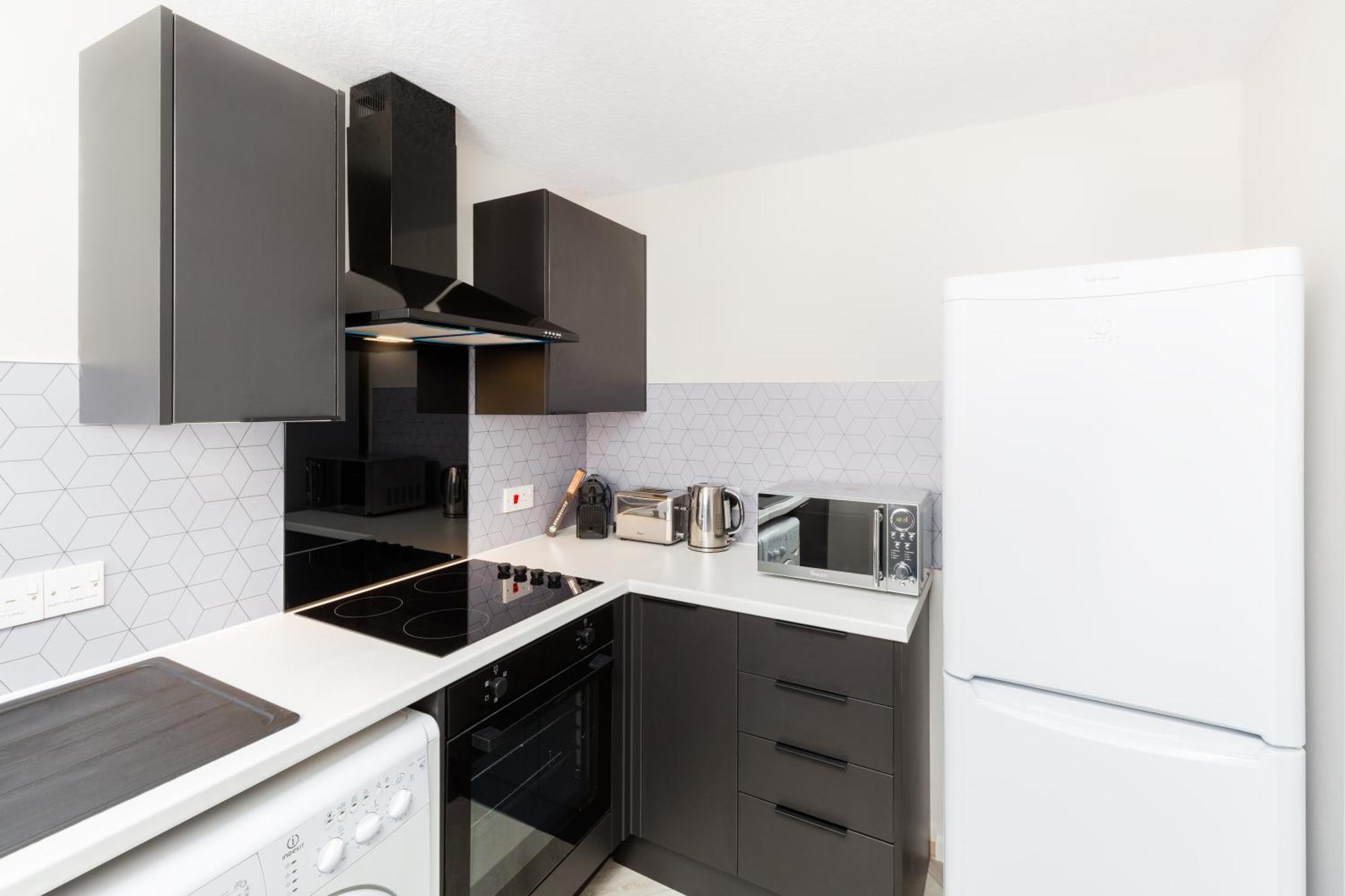 Modern 2-Bedroom Apartments With Free Parking In ليمينغتون المظهر الخارجي الصورة