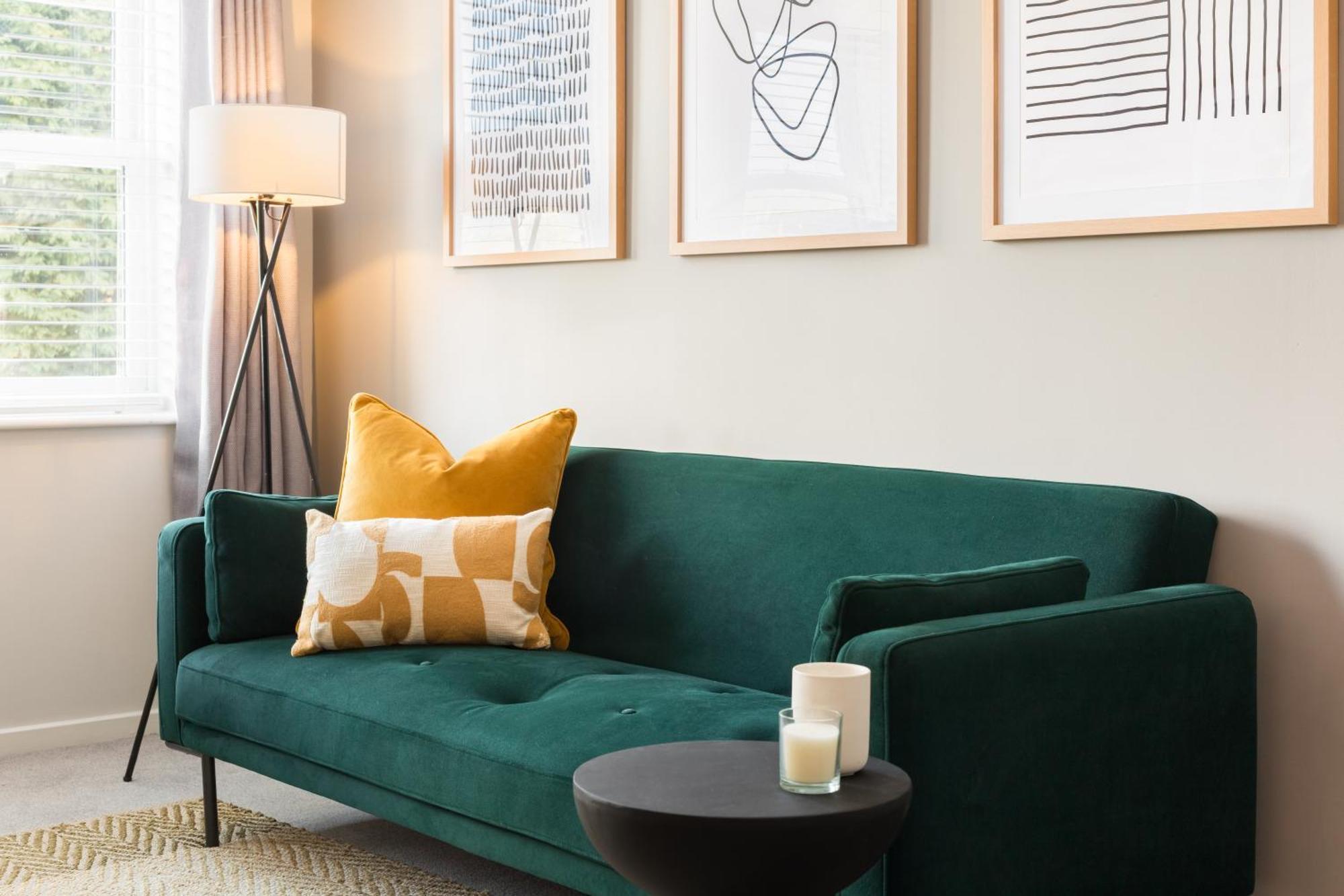 Modern 2-Bedroom Apartments With Free Parking In ليمينغتون المظهر الخارجي الصورة